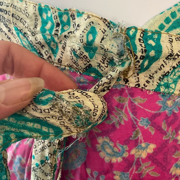 One skirt over 100 ways to wear!  So versatile this skirt/dress/top is fabulous! - Picture 8 of 16